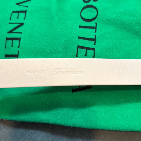 Bottega Veneta triangle belt almond/pink 80cm - Picture 4 of 8